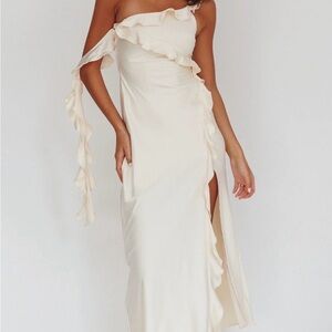 Selfie Leslie One Shoulder Cream Dress